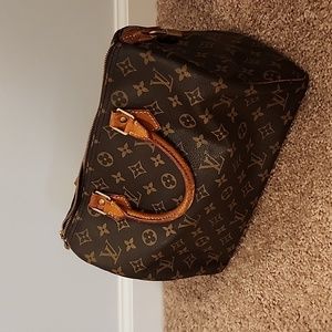Louis Vuitton Speedy 30